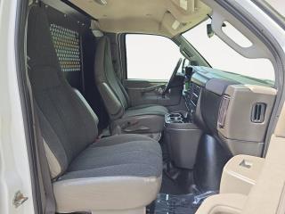 2023 GMC Savana Cargo Van